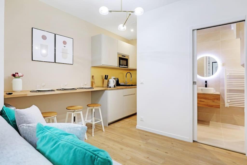 Charming Appartements For 4 People - Le Marais Paris Exterior foto